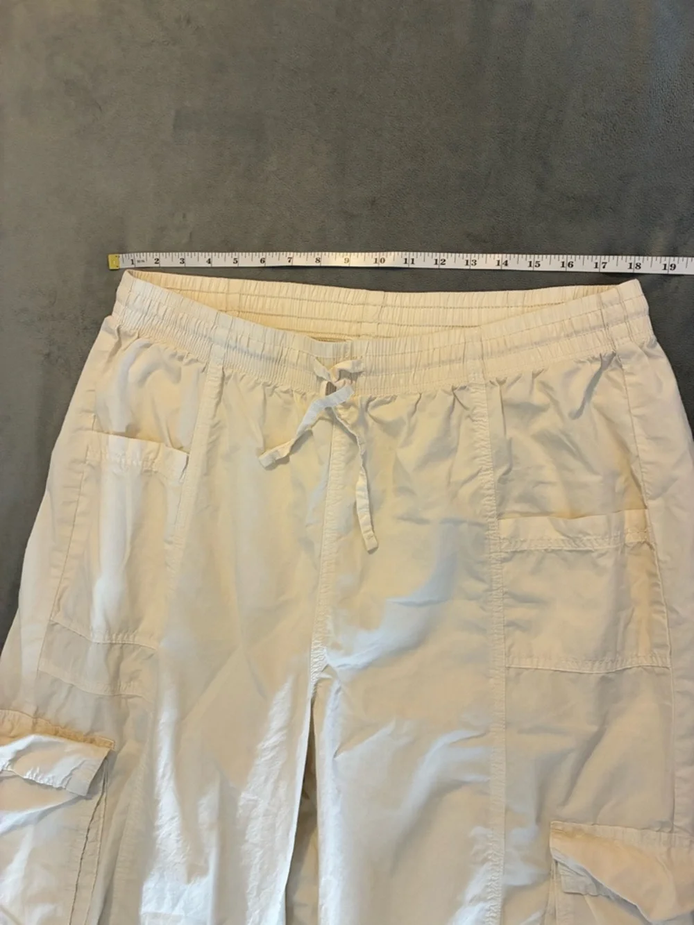 aerie Cream Wide-Leg Cargo Pants with Drawstring Waist - Picture 14 of 16